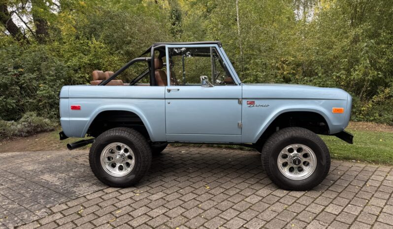 								1971 Ford Bronco full									