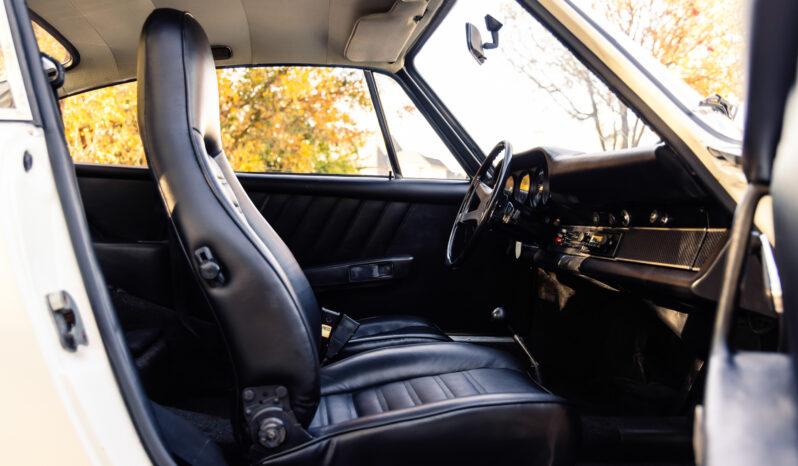 								1972 Porsche 911T Coupe 5-Speed full									