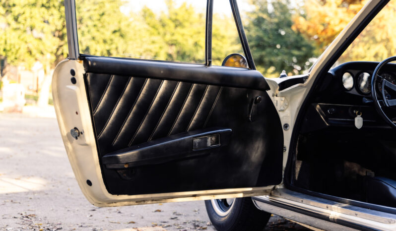 								1972 Porsche 911T Coupe 5-Speed full									