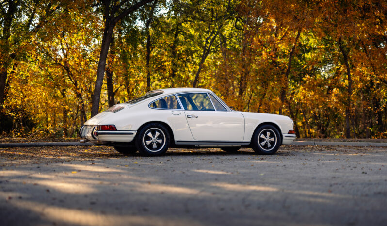 								1972 Porsche 911T Coupe 5-Speed full									
