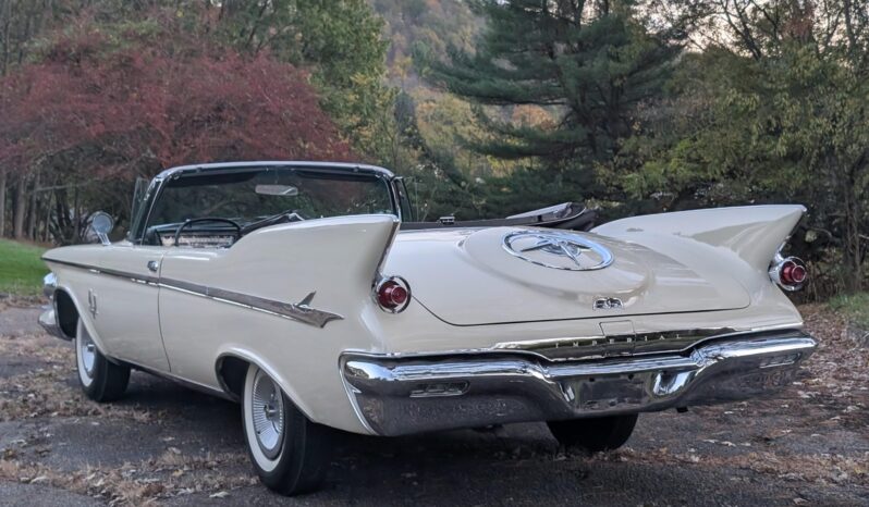 								1961 Imperial Crown Convertible full									