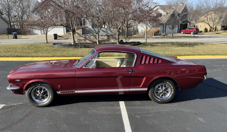 								1966 Ford Mustang GT Fastback 289 4-Speed full									