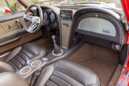 										1966 Chevrolet Corvette Coupe 6-Speed full									