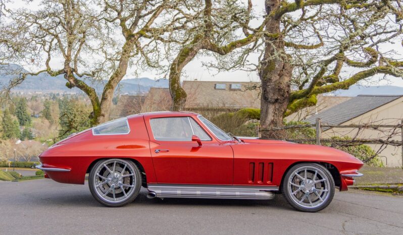 								1966 Chevrolet Corvette Coupe 6-Speed full									