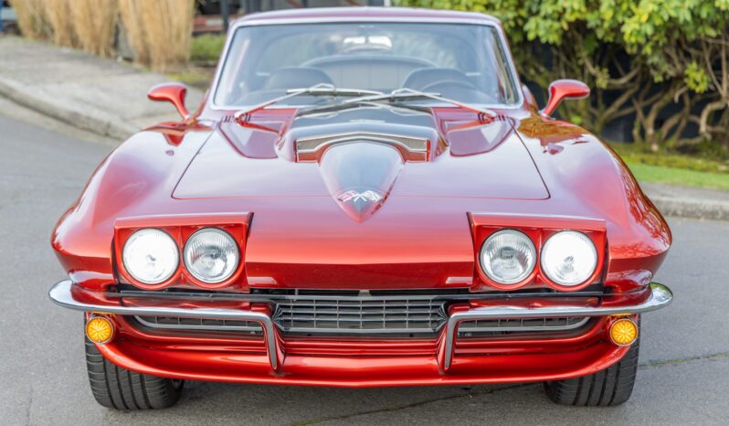 								1966 Chevrolet Corvette Coupe 6-Speed full									