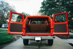 1975 Chevrolet K20 Suburban 4×4