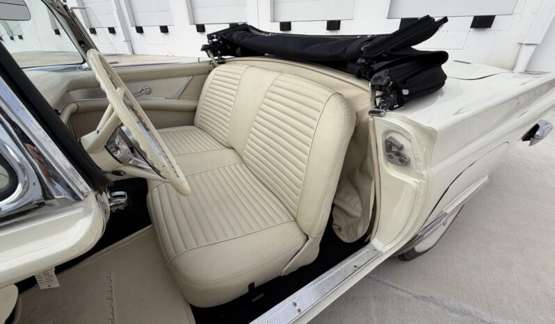 								1957 Ford Thunderbird full									