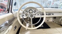 										1957 Ford Thunderbird full									