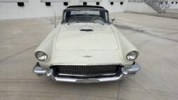 										1957 Ford Thunderbird full									