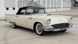										1957 Ford Thunderbird full									