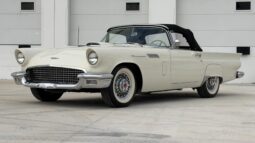 										1957 Ford Thunderbird full									