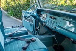 										1967 Jeep Jeepster Convertible V6 full									