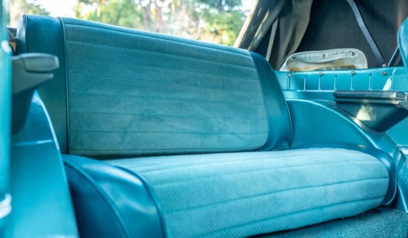 								1967 Jeep Jeepster Convertible V6 full									