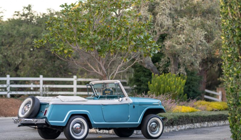 								1967 Jeep Jeepster Convertible V6 full									