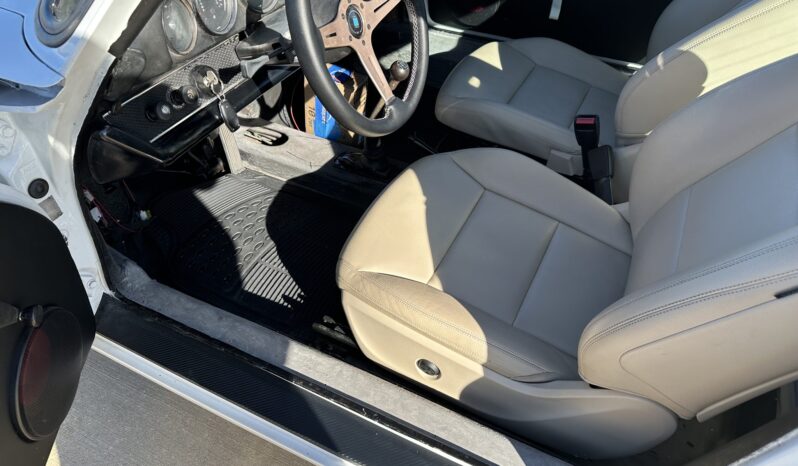 								1969 Porsche 912 Coupe 5-Speed 1,914cc-Powered full									