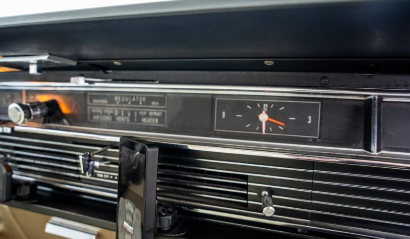 								1964 Lincoln Continental Sedan full									