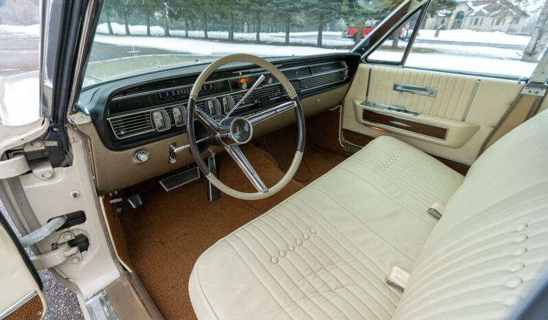 								1964 Lincoln Continental Sedan full									