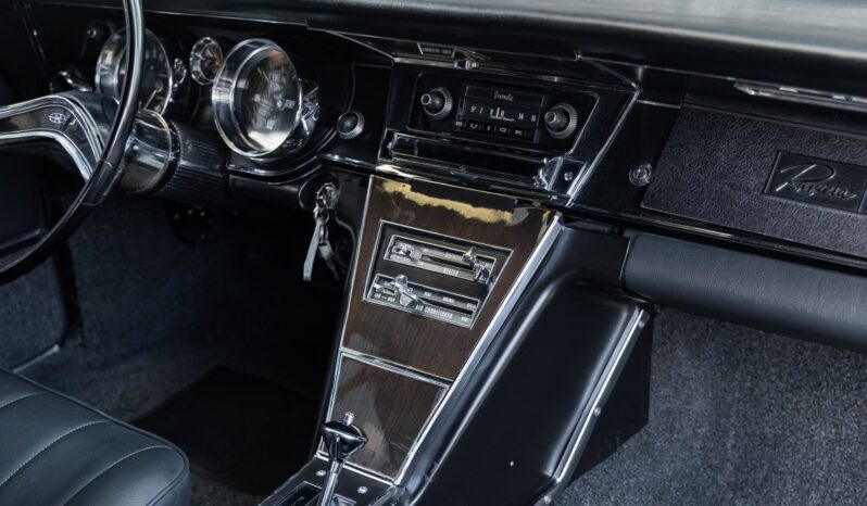 								1965 Buick Riviera full									