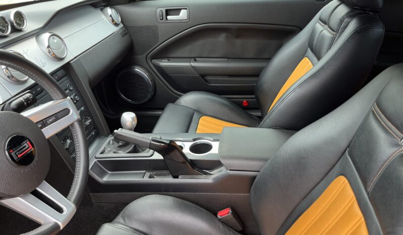 								2007 Ford Mustang Saleen Parnelli Jones Edition full									