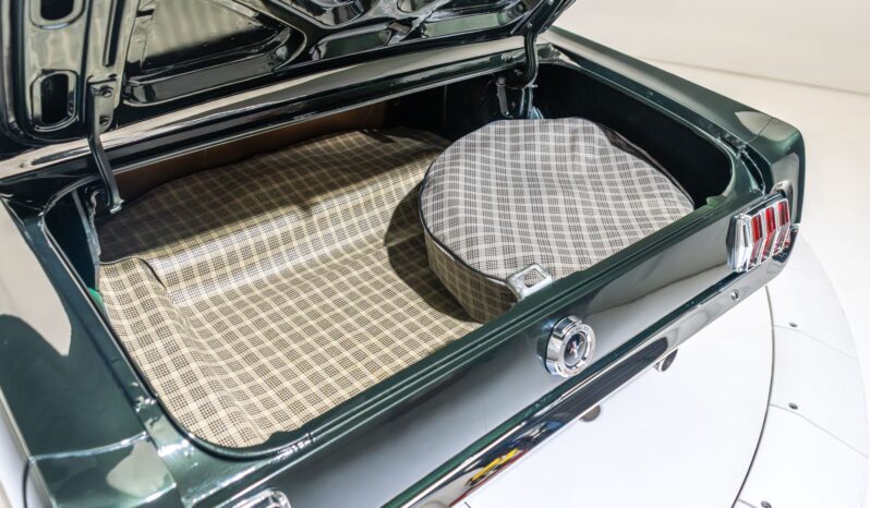 								1965 Ford Mustang Coupe K-Code 4-Speed full									