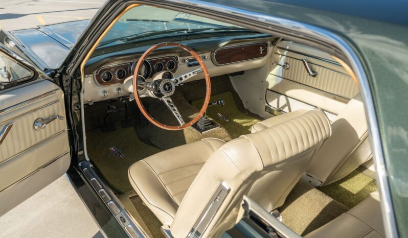 								1965 Ford Mustang Coupe K-Code 4-Speed full									