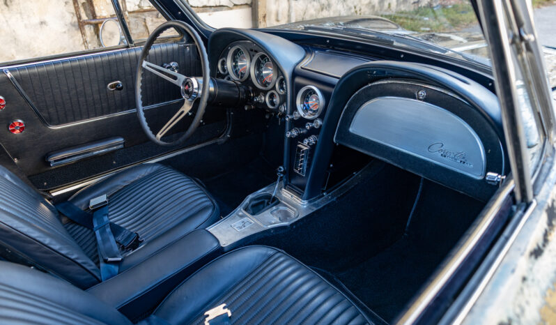 								1963 Chevrolet Corvette Split-Window Coupe full									