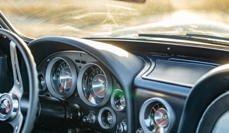 								1963 Chevrolet Corvette Split-Window Coupe full									