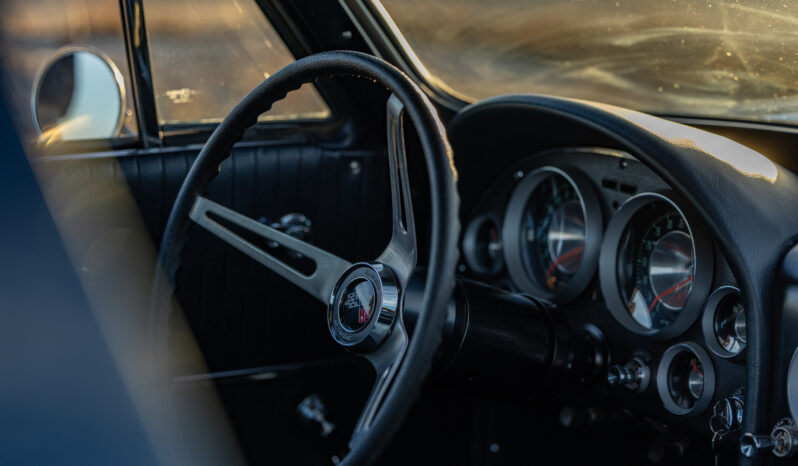 								1963 Chevrolet Corvette Split-Window Coupe full									