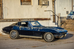 										1963 Chevrolet Corvette Split-Window Coupe full									