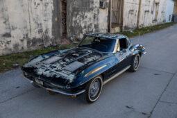 										1963 Chevrolet Corvette Split-Window Coupe full									