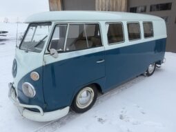 										1965 Volkswagen Type 2 11-Window full									