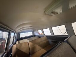 										1965 Volkswagen Type 2 11-Window full									