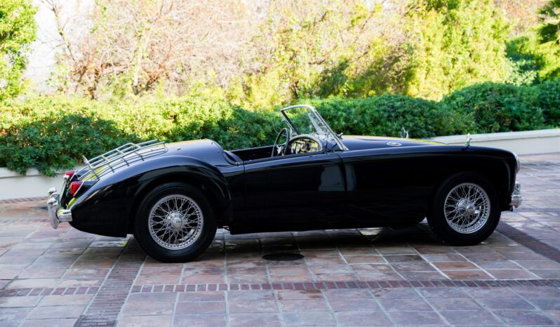								1956 MG MGA Roadster full									
