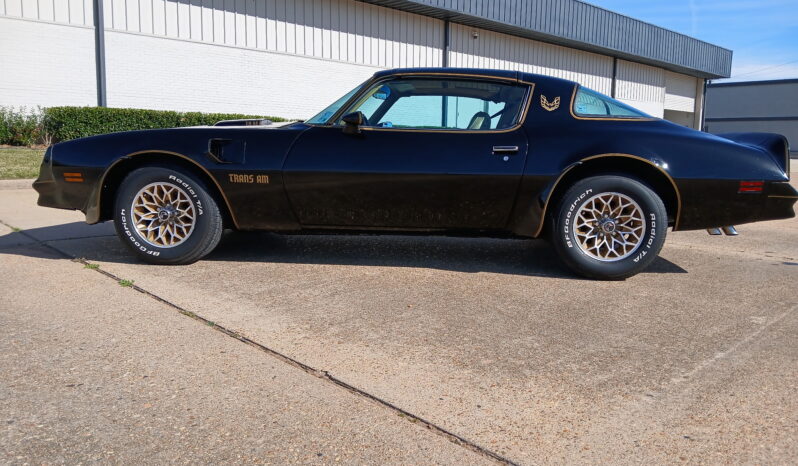 								1977 Pontiac Firebird Trans Am full									