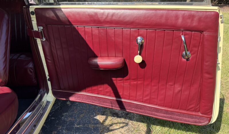 								1936 Cord 810 Phaeton full									