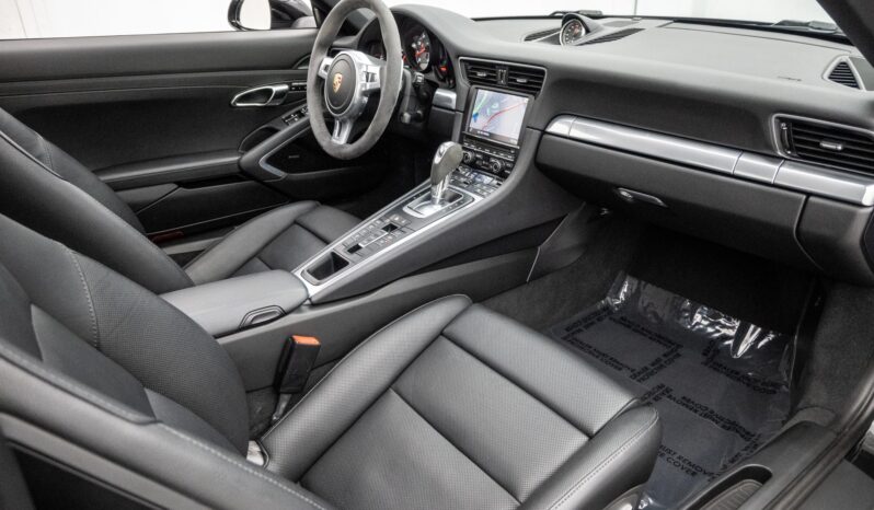 								2013 Porsche 911 Carrera 4S Coupe full									