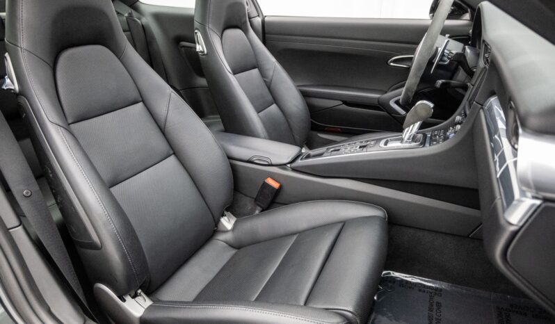 								2013 Porsche 911 Carrera 4S Coupe full									