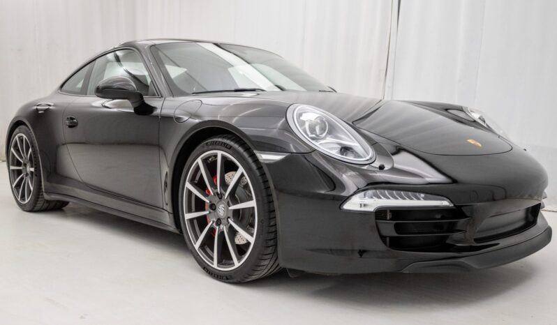 								2013 Porsche 911 Carrera 4S Coupe full									