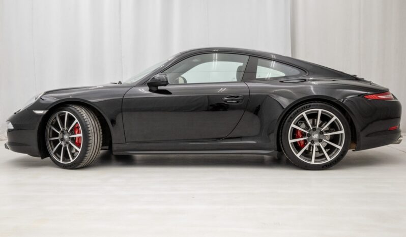 								2013 Porsche 911 Carrera 4S Coupe full									