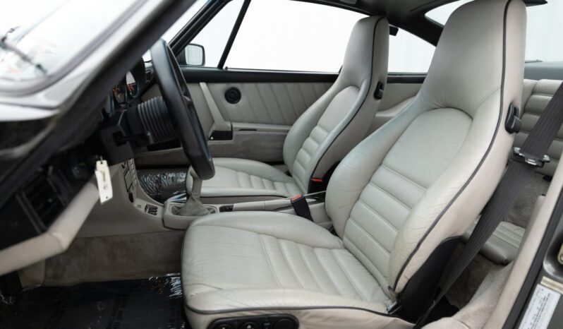 								1989 Porsche 911 Carrera 4 Coupe 5-Speed full									