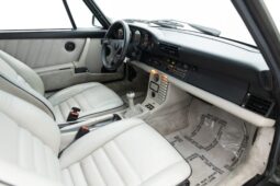 1989 Porsche 911 Carrera 4 Coupe 5-Speed full