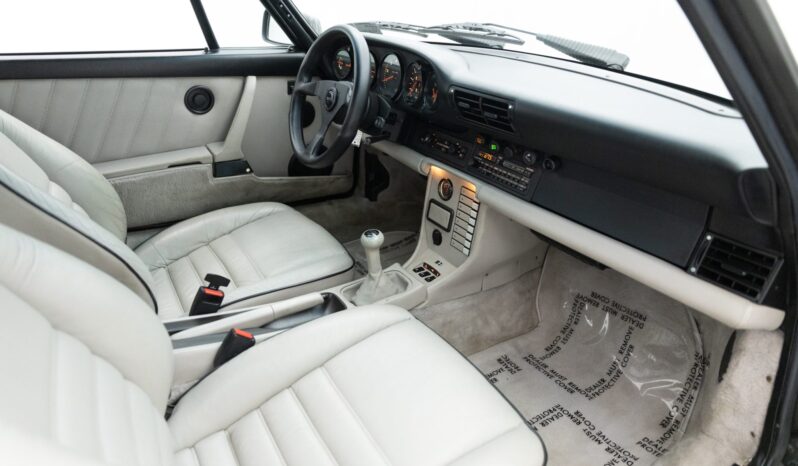 								1989 Porsche 911 Carrera 4 Coupe 5-Speed full									