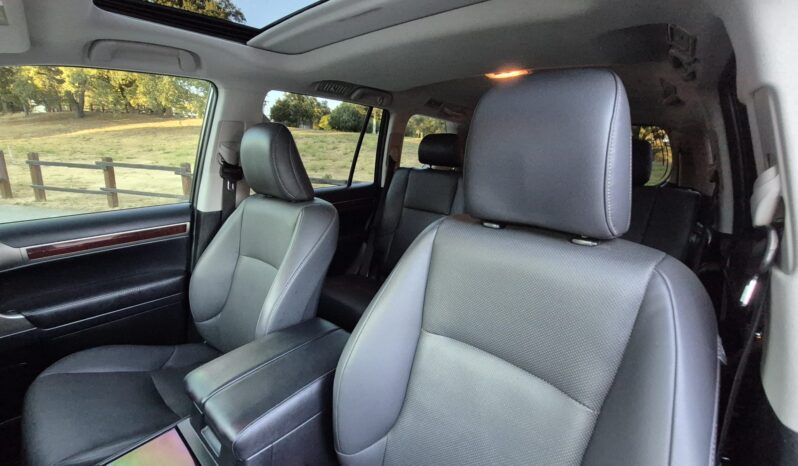 								2019 Lexus GX460 Premium full									