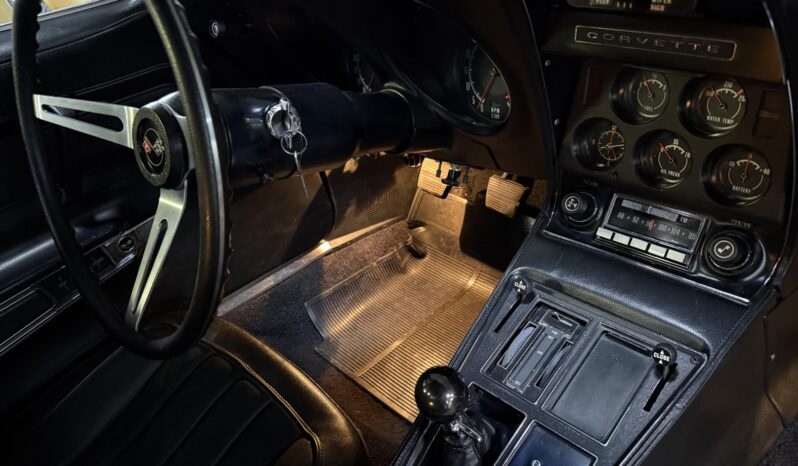 								1972 Chevrolet Corvette Convertible 4-Speed full									