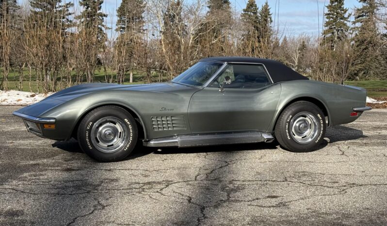 								1972 Chevrolet Corvette Convertible 4-Speed full									