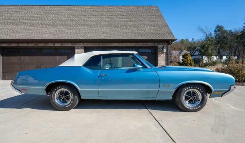 								1970 Oldsmobile 442 Convertible full									