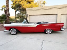 										1957 Ford Fairlane 500 Sunliner full									