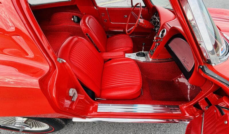 								1963 Chevrolet Corvette Coupe 4-Speed full									