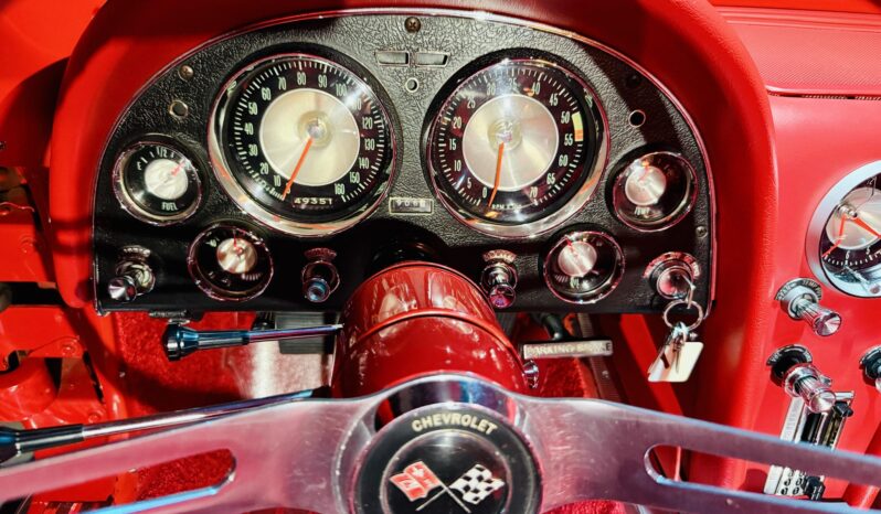 								1963 Chevrolet Corvette Coupe 4-Speed full									