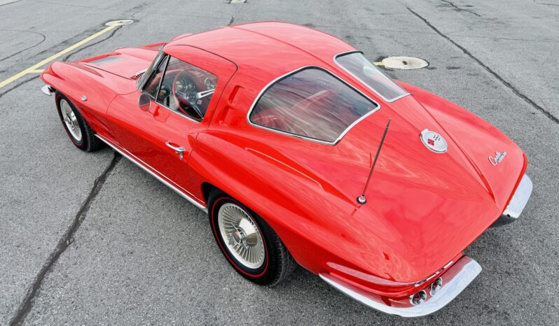 								1963 Chevrolet Corvette Coupe 4-Speed full									